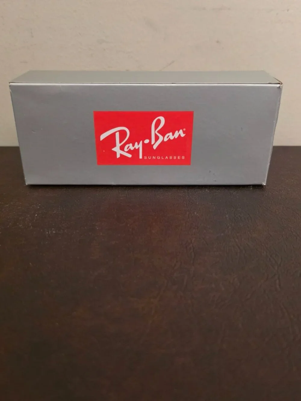Ray Ban RB4187 Chris Sunglasses in Black/Gray stylish and high-quality designer